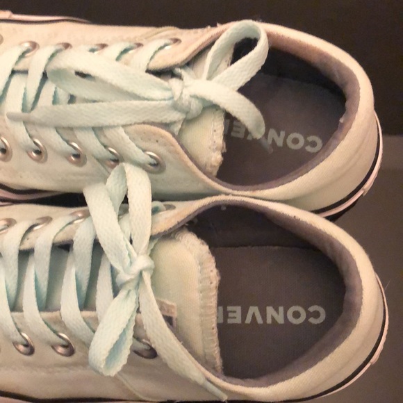 CONVERSE ALL STAR SNEAKERS WOMENS SIZE 7 - Picture 4 of 15